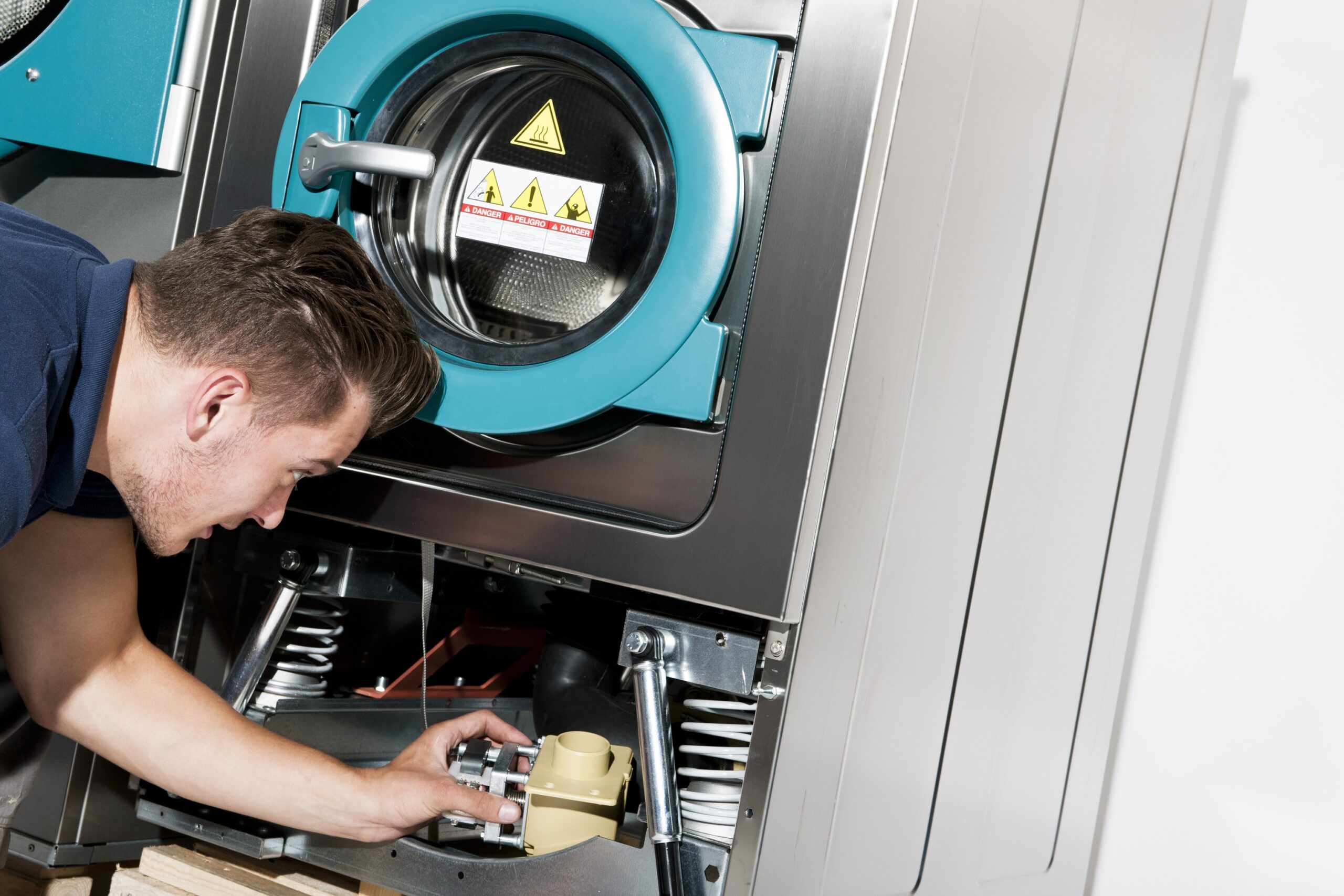 mag-laundry-engineer-equipment-repair-scaled Commercial Washing Machine Repair and Maintenance in Melbourne